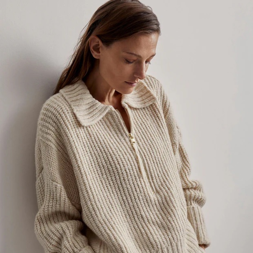 Varley, Amelia Half-Zip Knit. Like NEW small